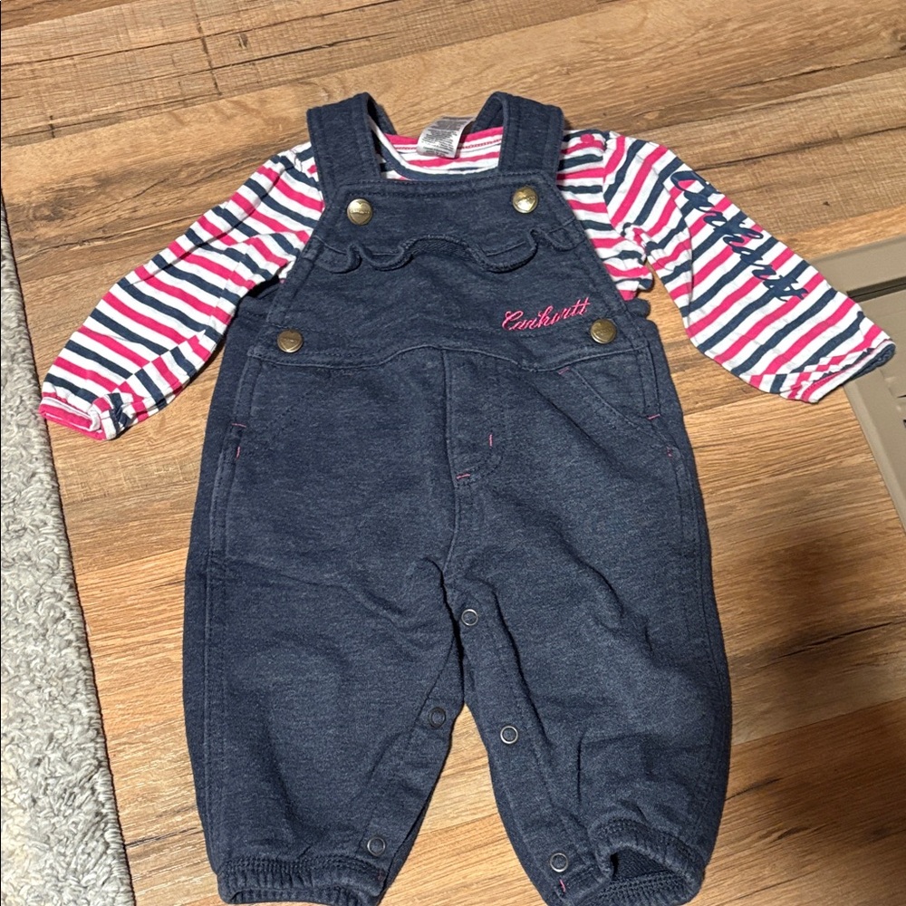 Carhartt overall outfit